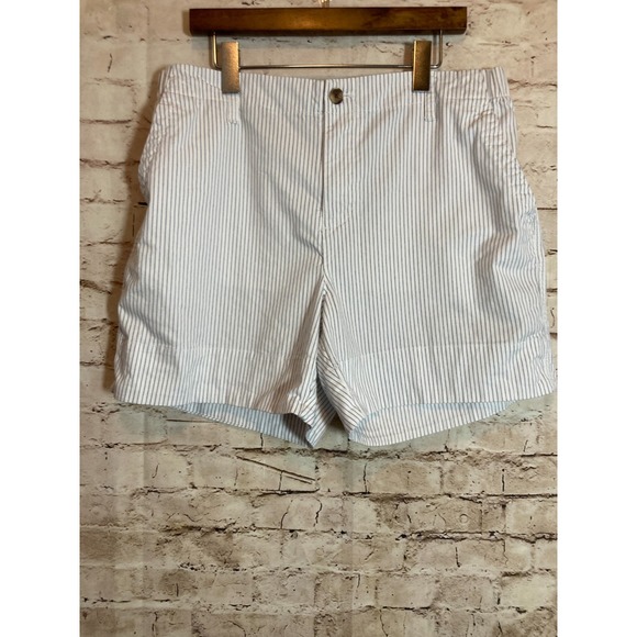 Old Navy Everyday Shorts Womens Large Blue White Pinstripe Beachy Nautical - Picture 1 of 13